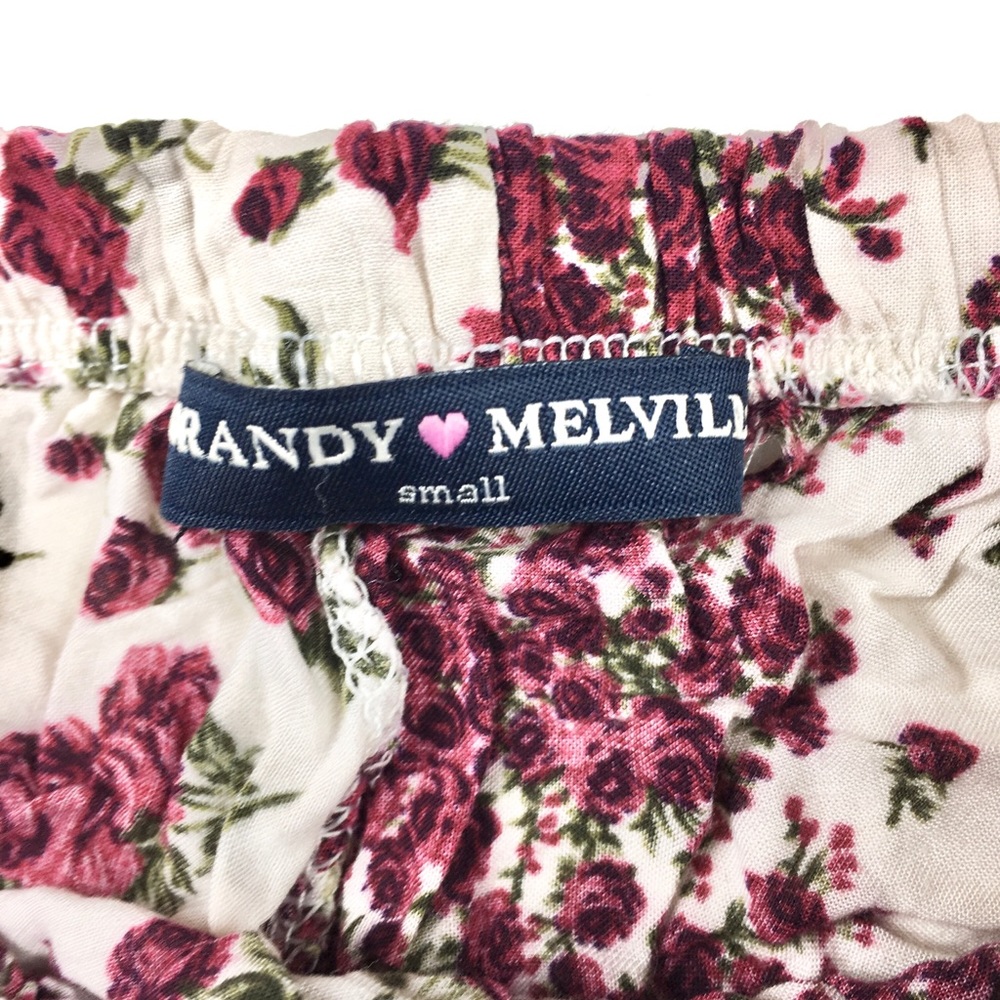 Brandy Melville Floral Rose Remi Short - Picture 8 of 8